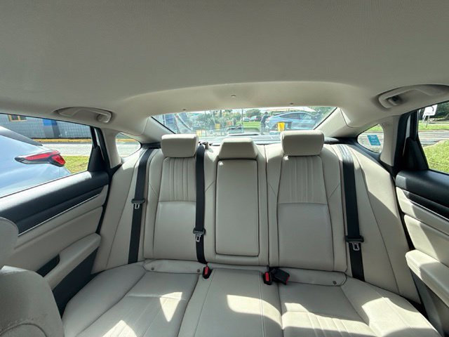 Used 2019 Honda Accord EX-L image 9