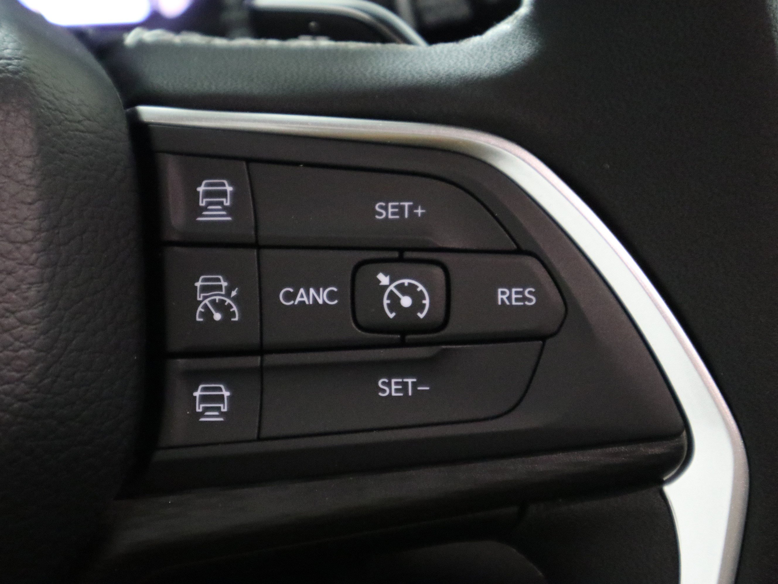 New 2026 Jeep Grand Cherokee 4WD image 28