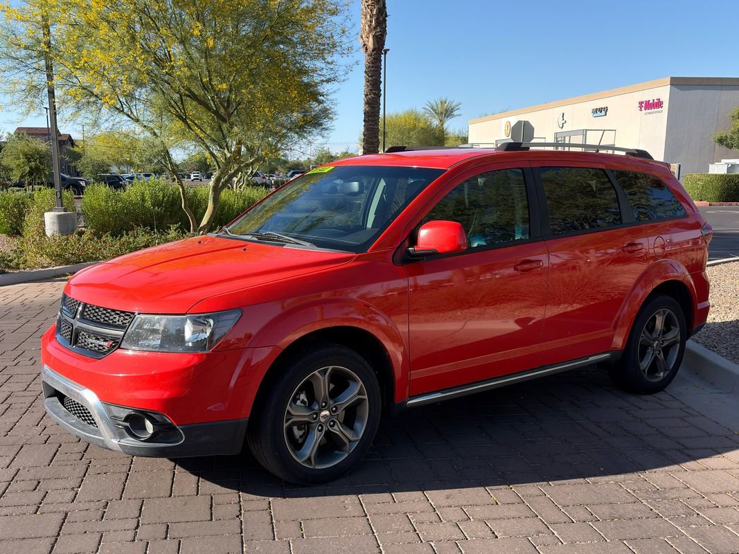 Used 2018 Dodge Journey Crossroad w/ Popular Equipment Group FWD image 6