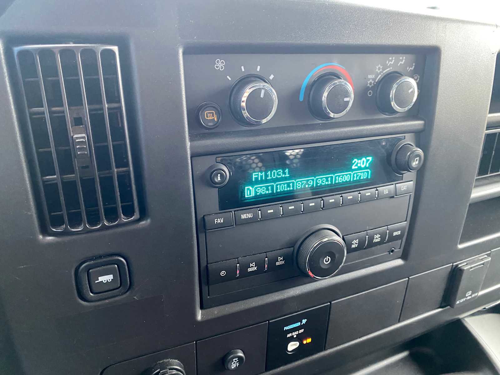 Used 2024 Chevrolet Express 2500 w/ Driver Convenience Package image 16