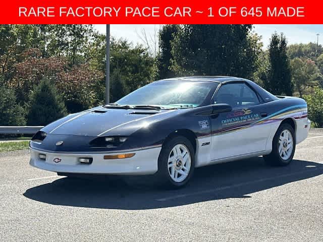 Used 1993 Chevrolet Camaro Z28 RWD image 1