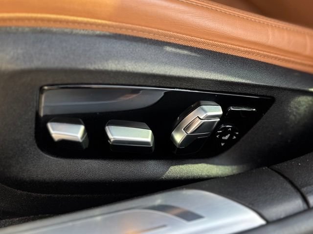 Used 2020 BMW 750i xDrive w/ Executive Package AWD/4WD image 14