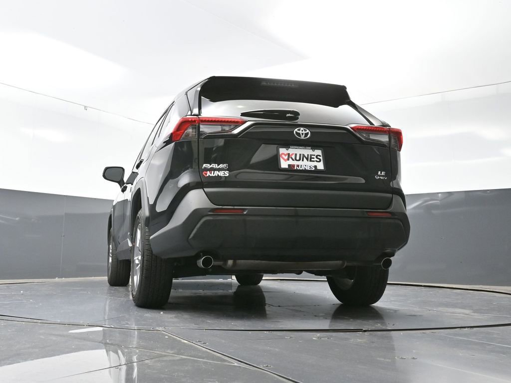Used 2025 Toyota RAV4 LE image 54