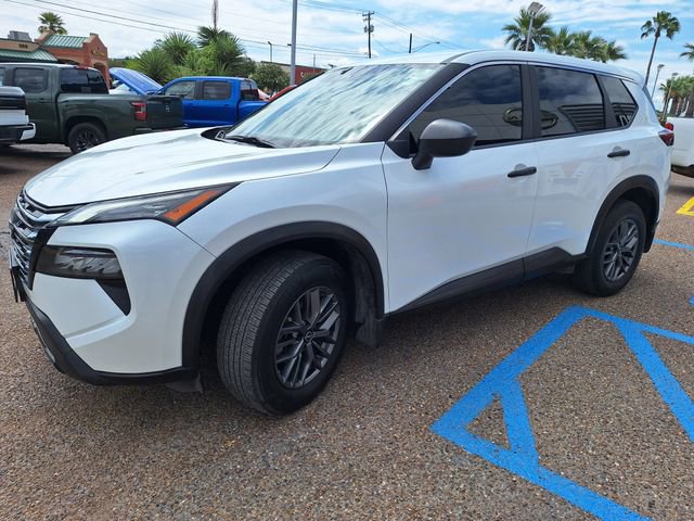 Certified 2024 Nissan Rogue S image 3