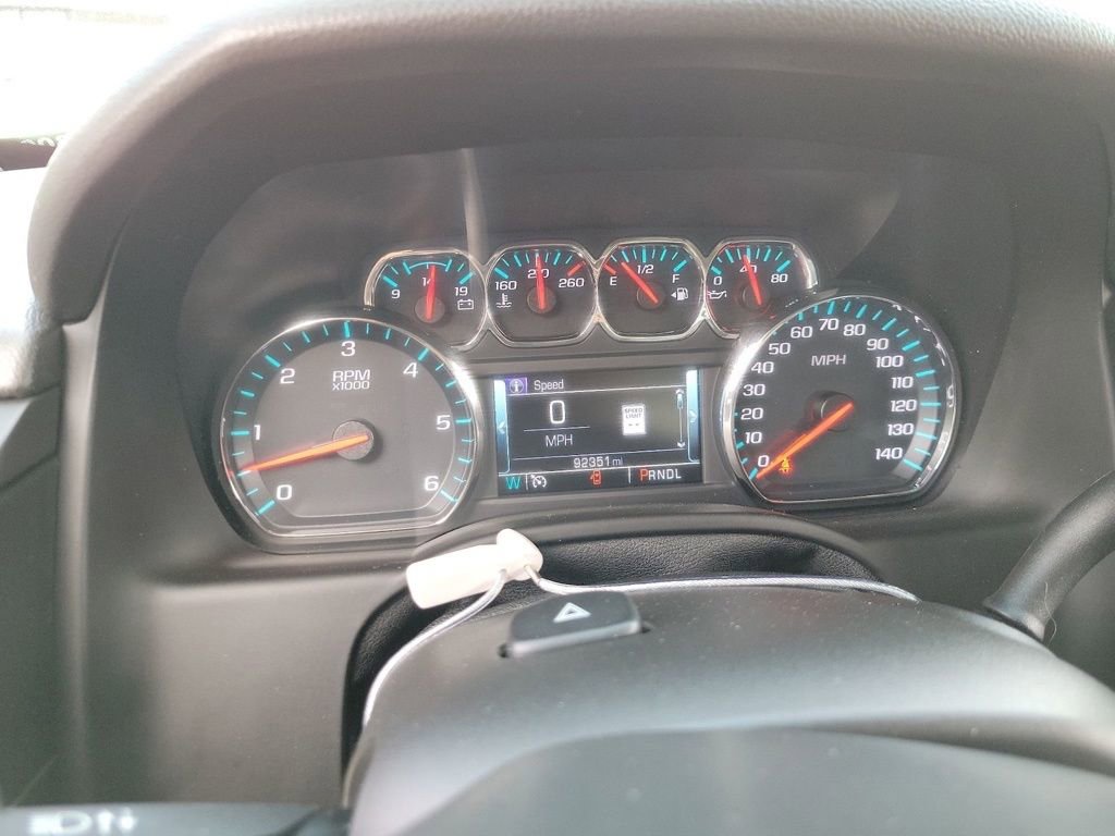 Used 2018 Chevrolet Tahoe Premier RWD image 9