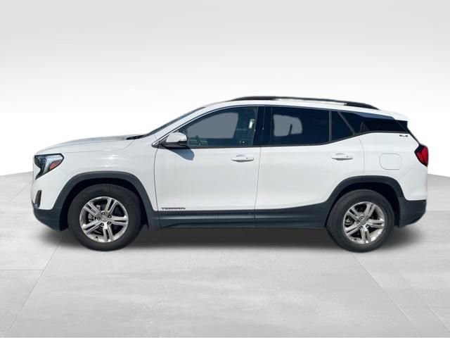 Used 2020 GMC Terrain SLE w/ Driver Convenience Package FWD image 3
