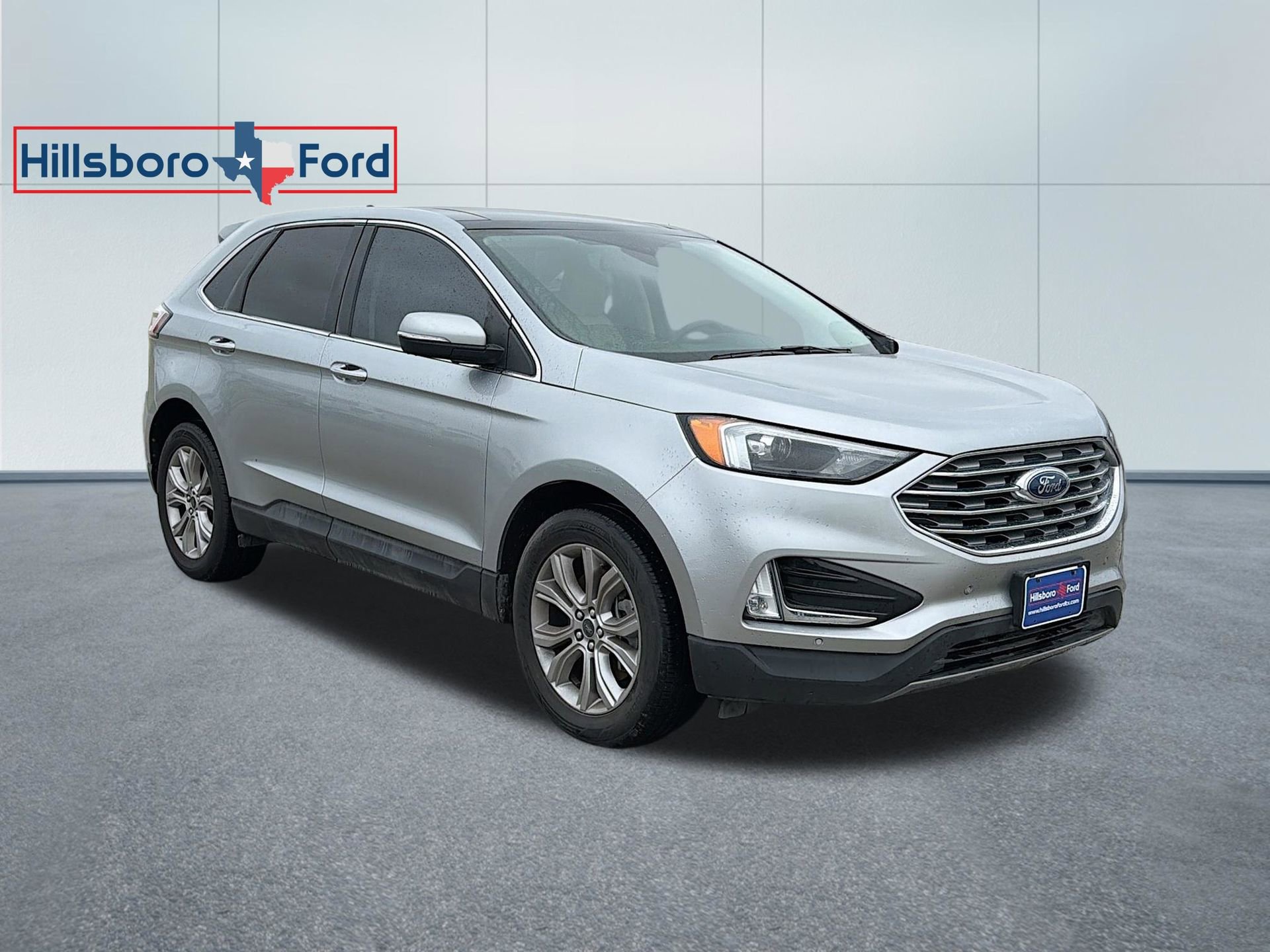 Used 2023 Ford Edge Titanium AWD/4WD image 4
