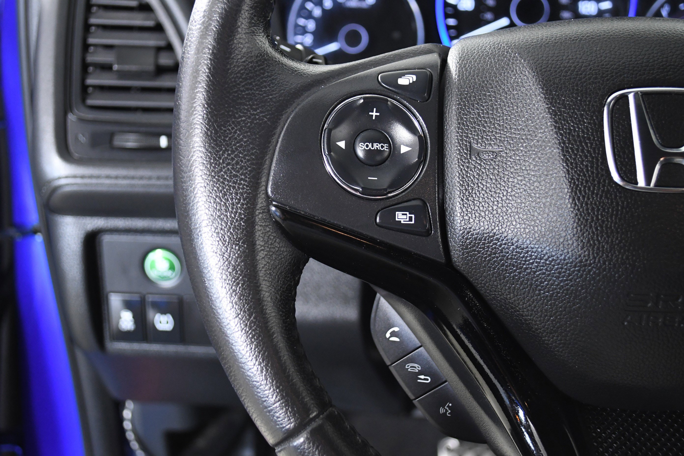 Used 2022 Honda HR-V Sport image 11