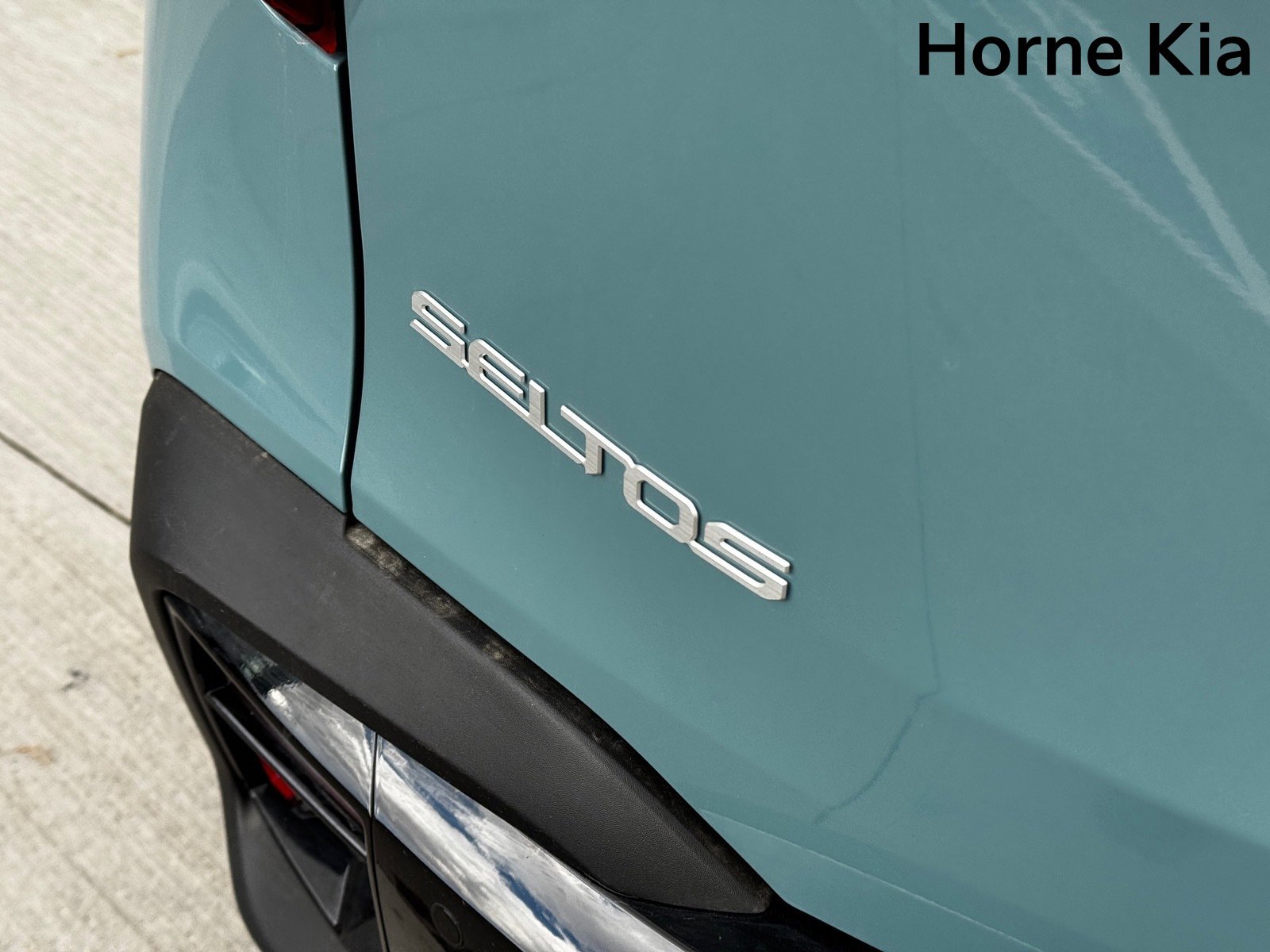 New 2026 Kia Seltos SX image 9