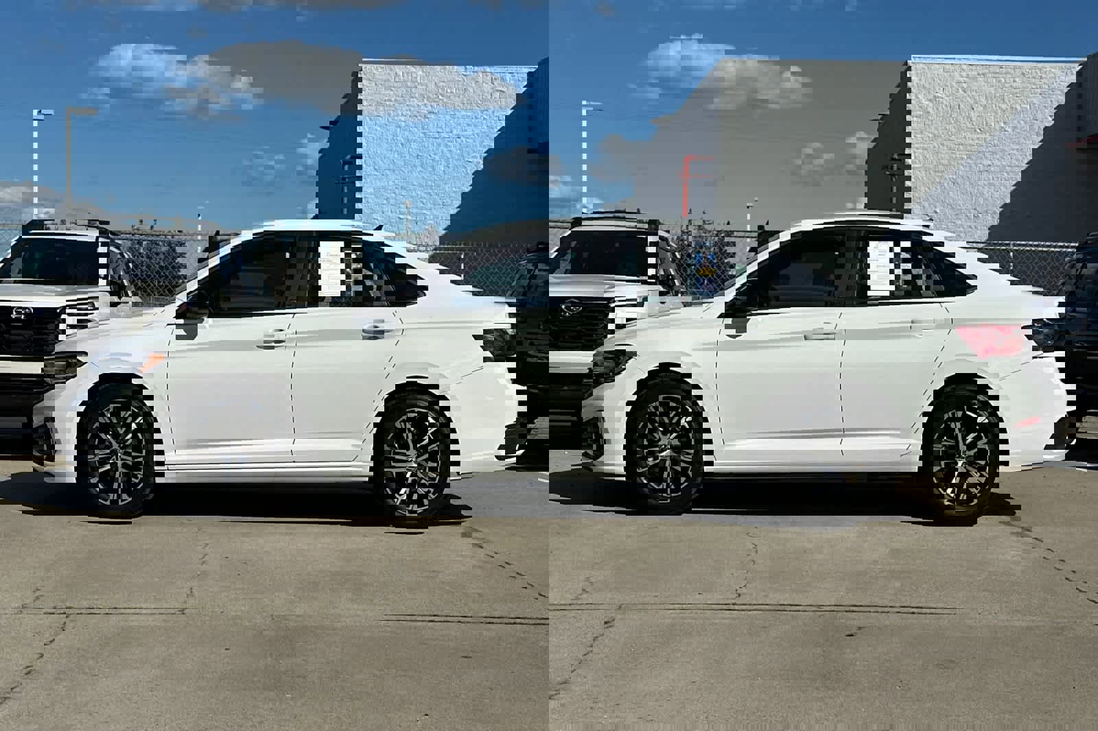 Used 2024 Volkswagen Jetta Sport image 6