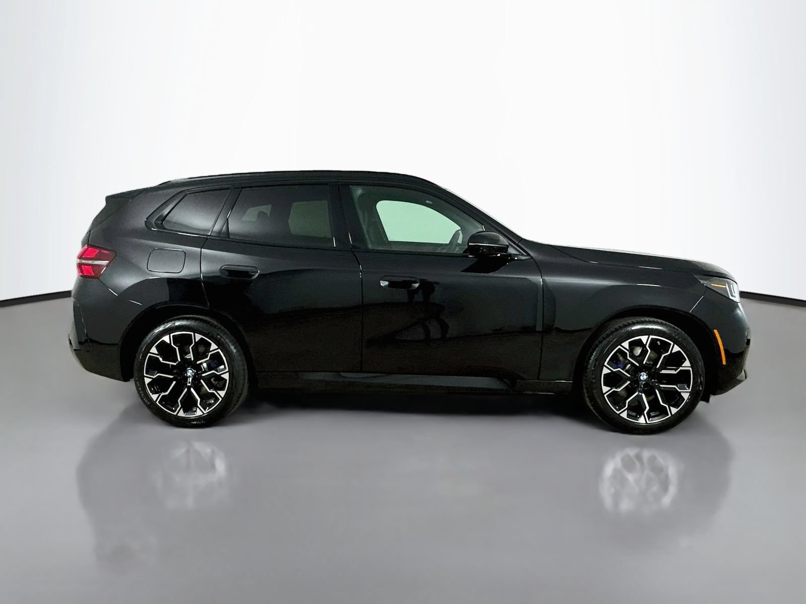 New 2026 BMW X3 xDrive30i w/ Premium Package AWD/4WD image 4
