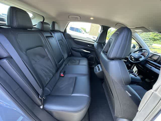 Used 2023 Nissan Ariya AWD image 26
