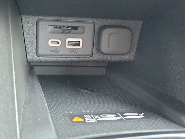 Certified 2023 Chevrolet Bolt LT w/ Infotainment Package FWD image 38
