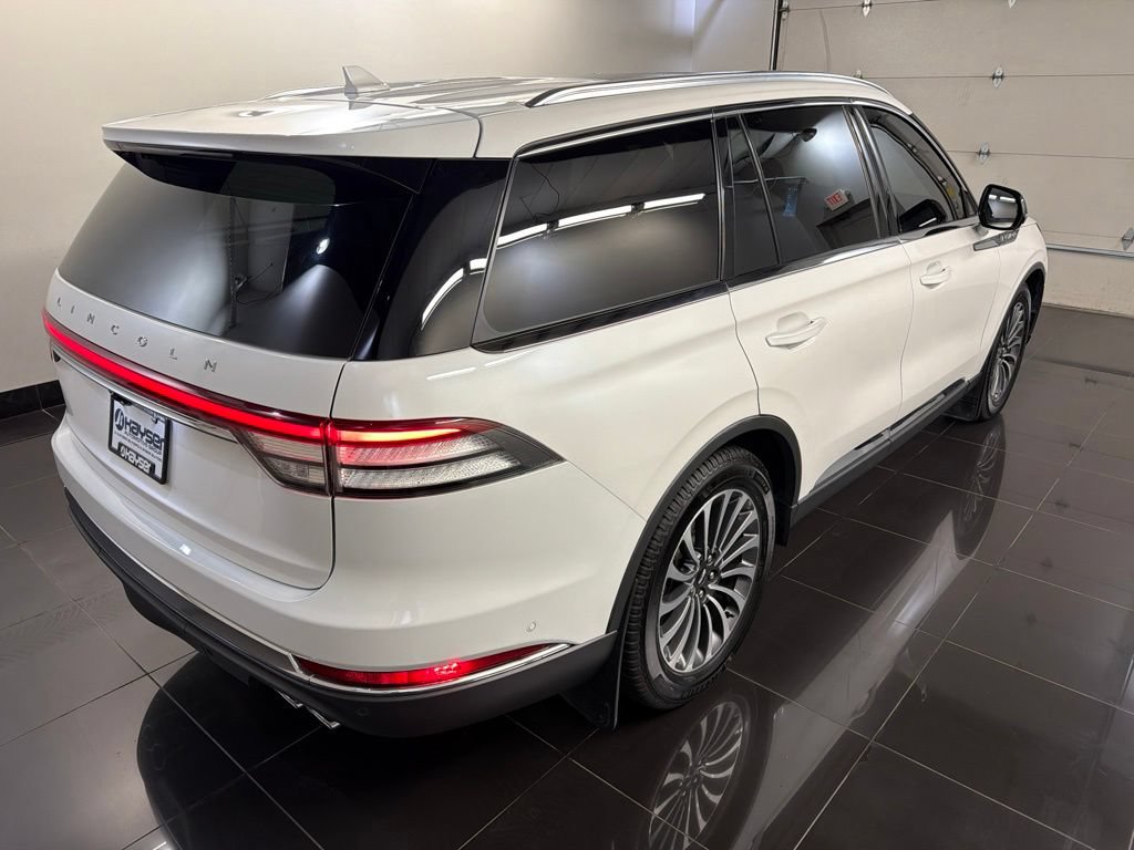 Certified 2023 Lincoln Aviator Reserve w/ Equipment Group 201A AWD/4WD image 6