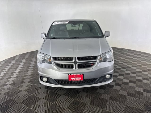 Used 2019 Dodge Grand Caravan GT FWD image 2