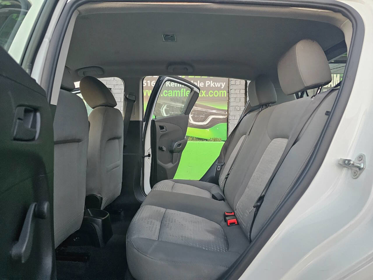 Used 2017 Chevrolet Sonic LT image 16