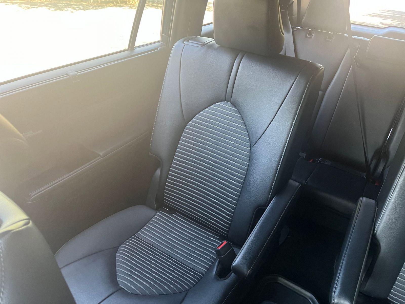 Used 2025 Toyota Highlander XSE AWD/4WD image 41