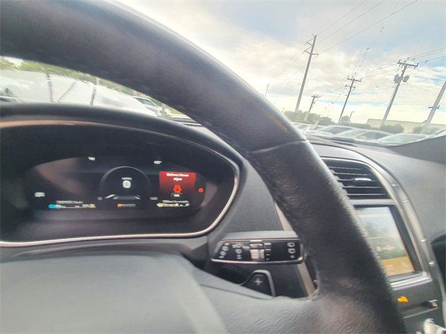 Used 2019 Lincoln Nautilus Standard image 21