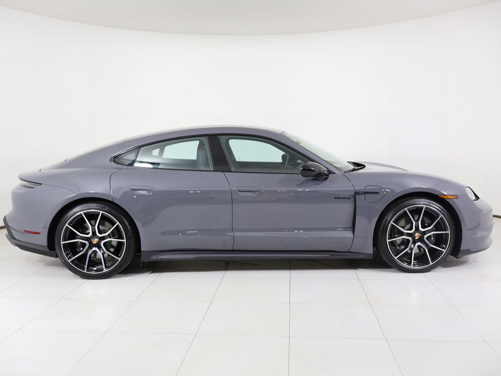 New 2026 Porsche Taycan RWD image 32