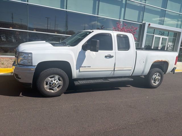 Used 2011 Chevrolet Silverado 2500 LT w/ Interior Plus Package RWD image 21