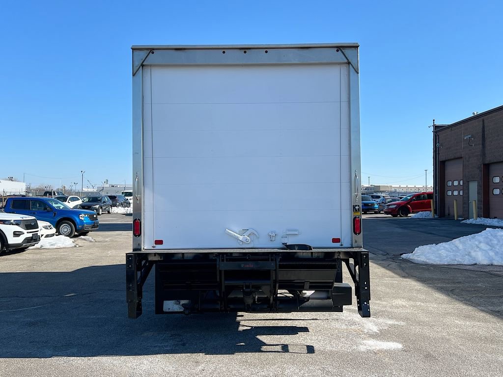 Used 2024 Ford E-450 and Econoline 450 Super Duty w/ Power Windows & Locks Group image 8