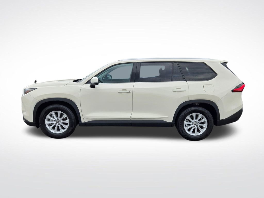 Used 2024 Toyota Grand Highlander XLE image 9