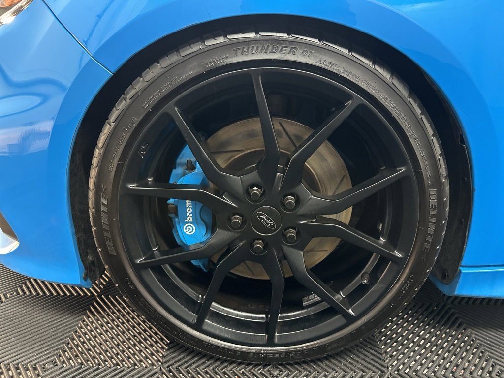 Used 2016 Ford Focus RS image 36