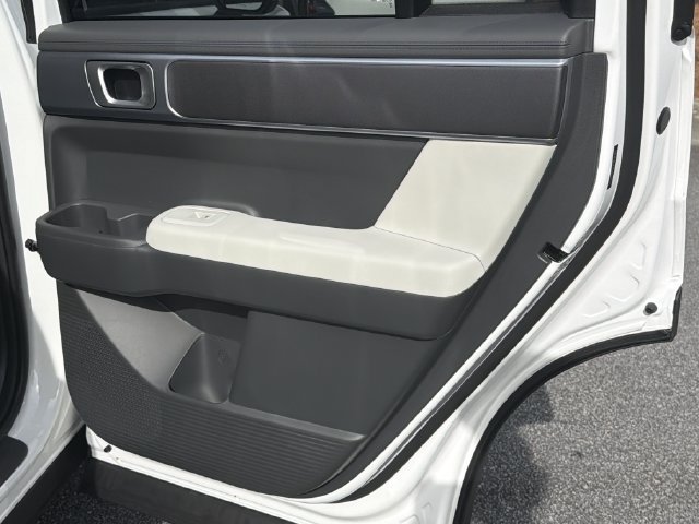 New 2026 Hyundai Santa Fe SE FWD image 18