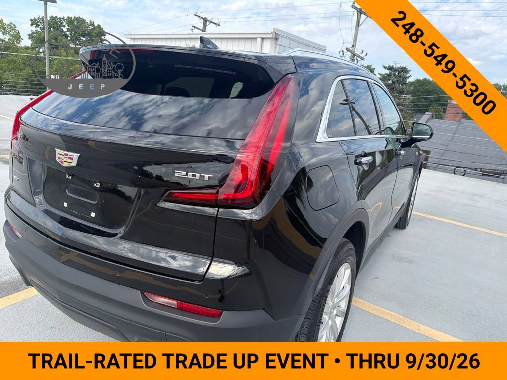 Used 2019 Cadillac XT4 Luxury w/ Cold Weather Package AWD/4WD image 6