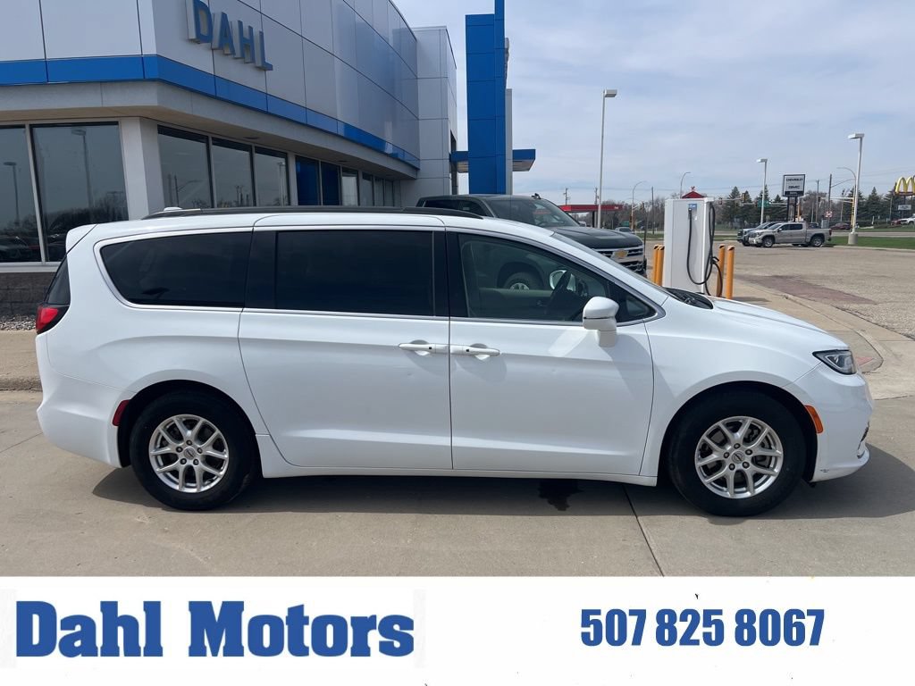 Used 2022 Chrysler Pacifica Touring-L