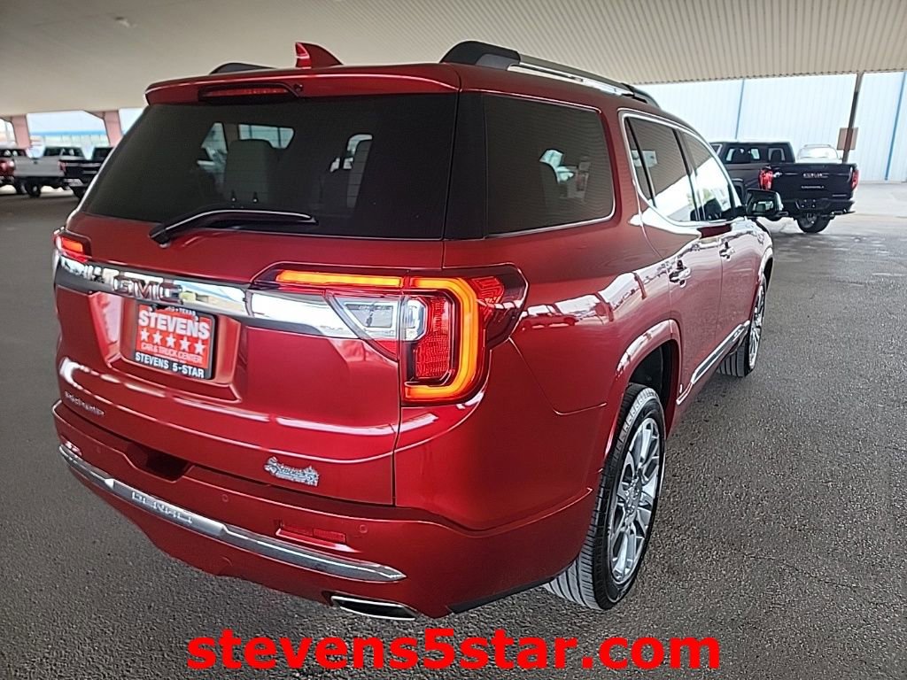 Used 2023 GMC Acadia Denali image 8