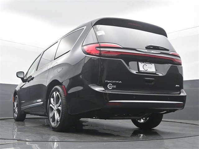 New 2026 Chrysler Pacifica Pinnacle image 49