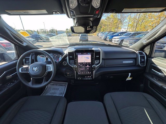 Used 2026 RAM 2500 Big Horn AWD/4WD image 2