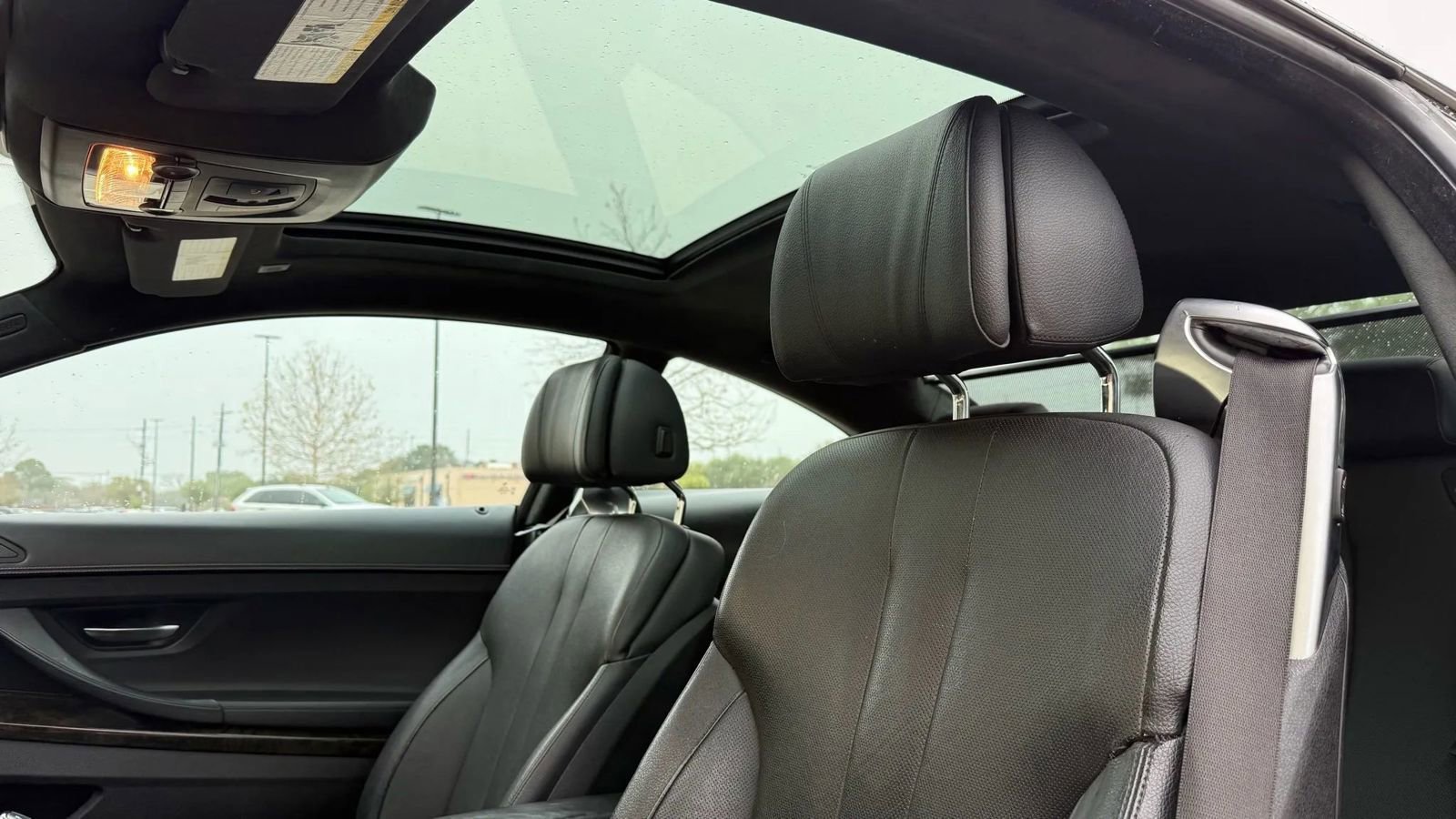 Used 2015 BMW 640i Coupe image 12