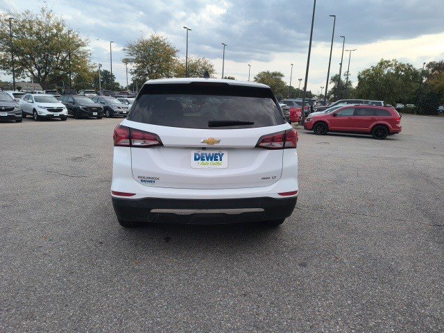 Used 2022 Chevrolet Equinox LT image 4