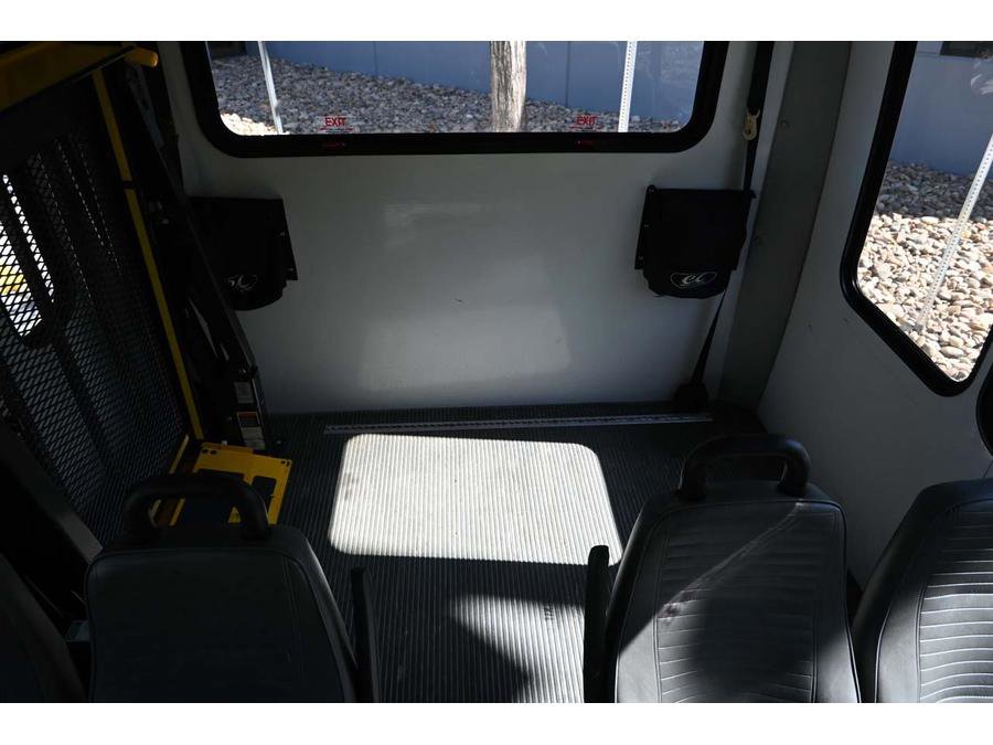 Used 2012 Ford E-350 and Econoline 350 Super Duty w/ Shuttle Bus Prep Pkg RWD image 26