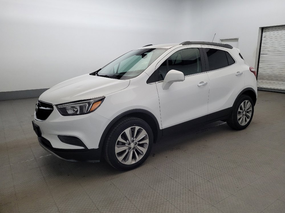 Used 2020 Buick Encore Preferred image 2