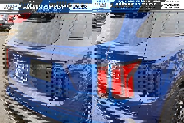 Used 2023 Kia Sorento S w/ Panoramic Sunroof Package image 12