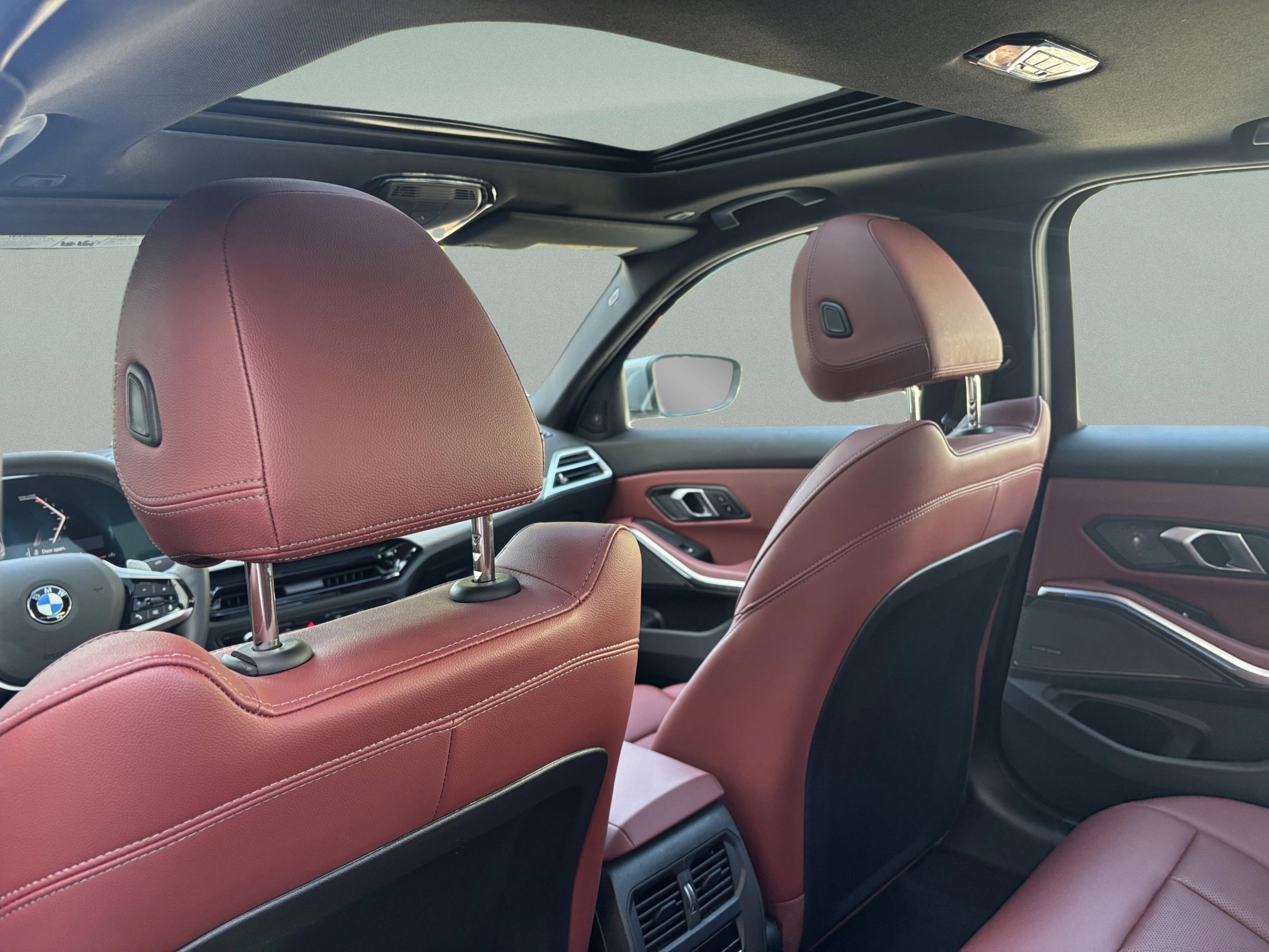 Used 2025 BMW 330i Sedan image 28