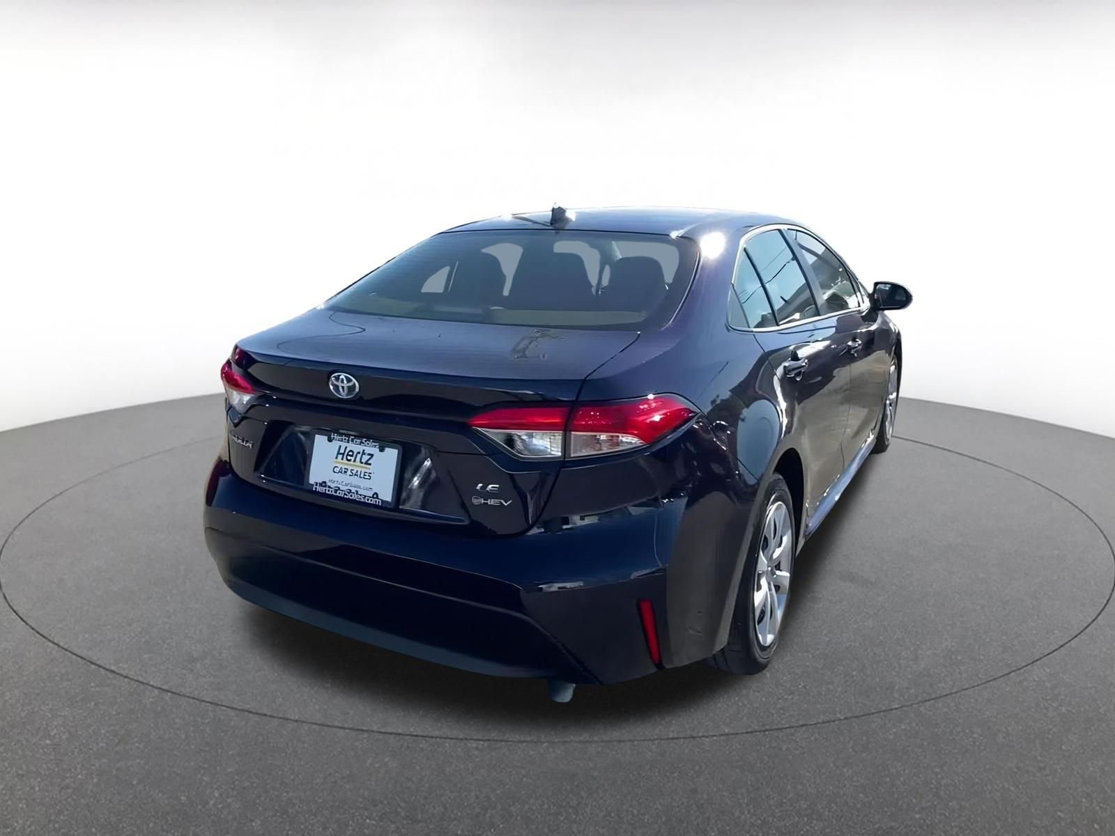 Used 2025 Toyota Corolla LE image 14