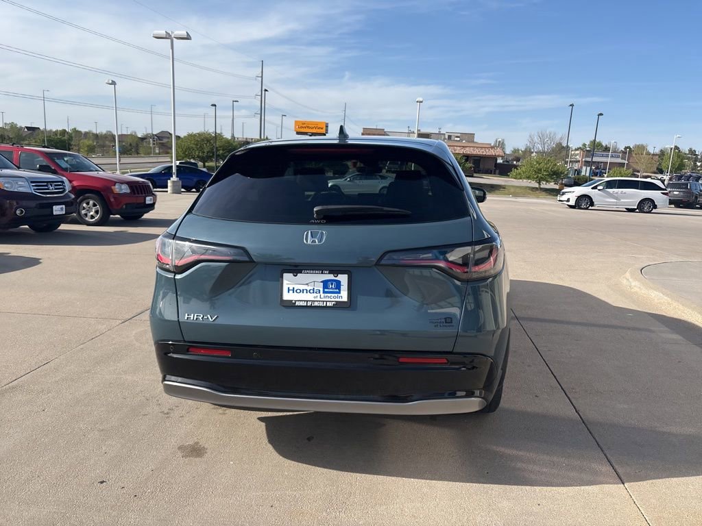 Certified 2025 Honda HR-V EX-L image 6