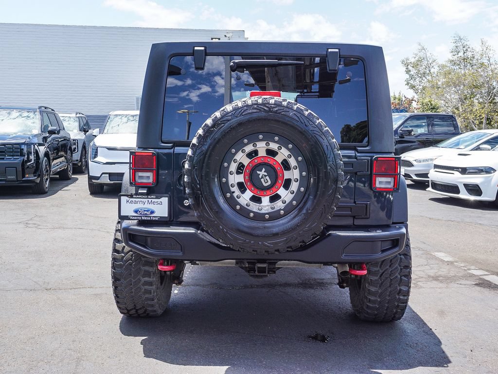 Used 2018 Jeep Wrangler Unlimited Rubicon AWD/4WD image 6