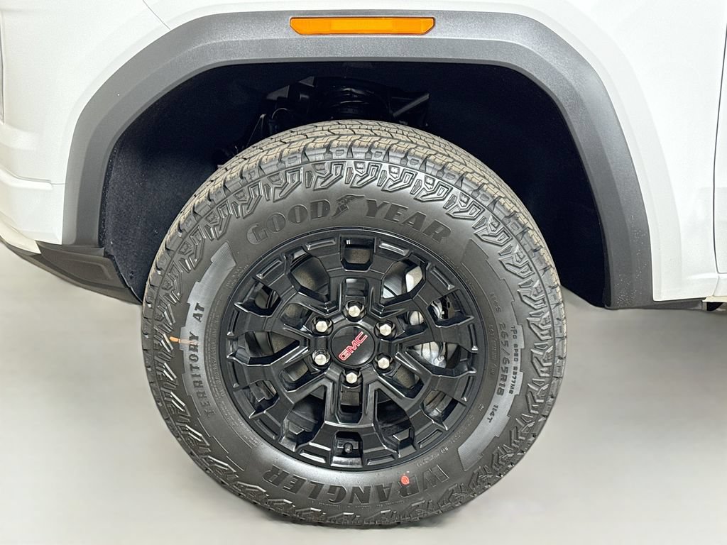 New 2026 GMC Canyon Elevation w/ Convenience Package RWD image 19