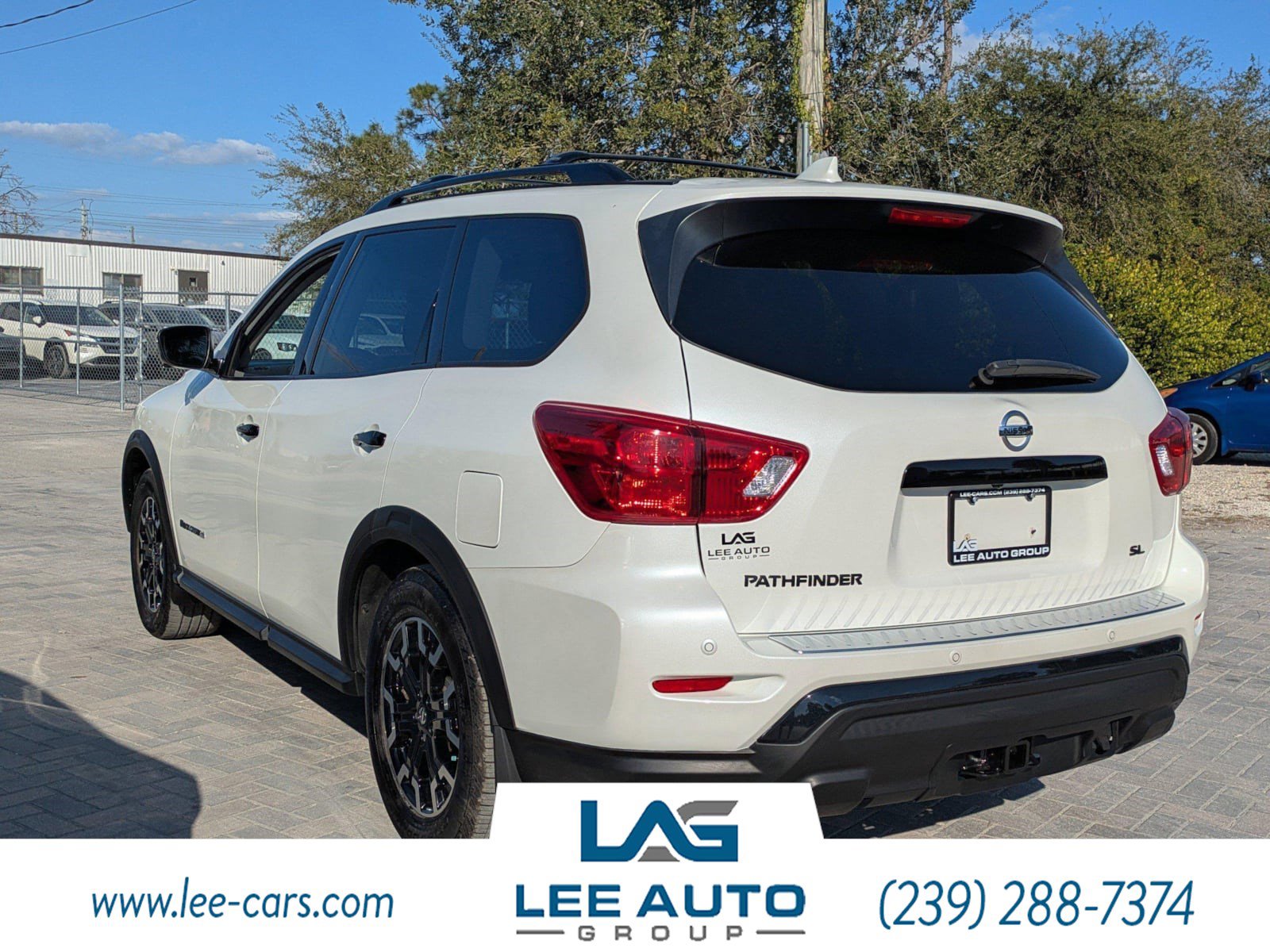 Used 2020 Nissan Pathfinder SL image 5