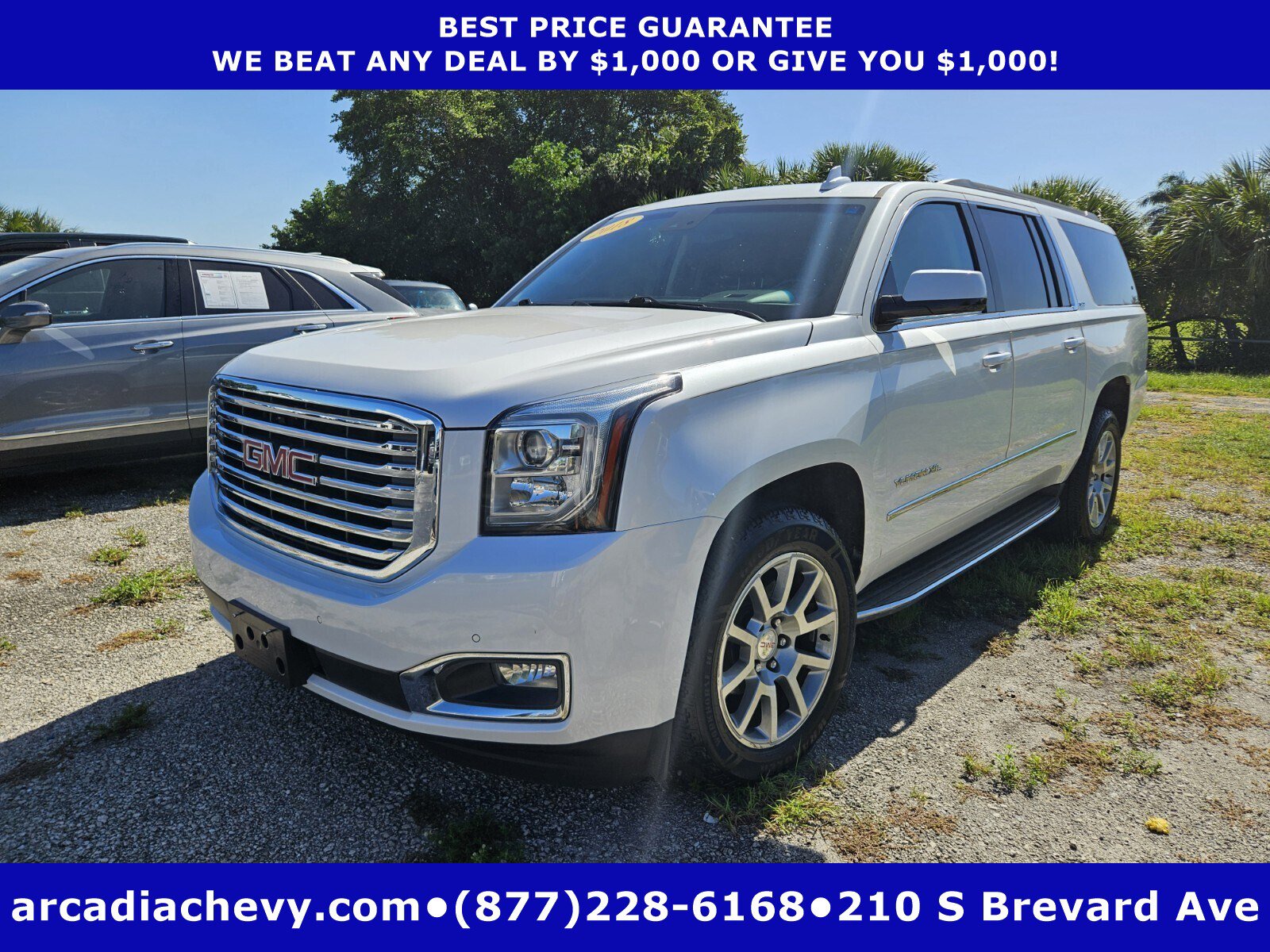 Used 2018 GMC Yukon XL SLT w/ Premium Edition image 1