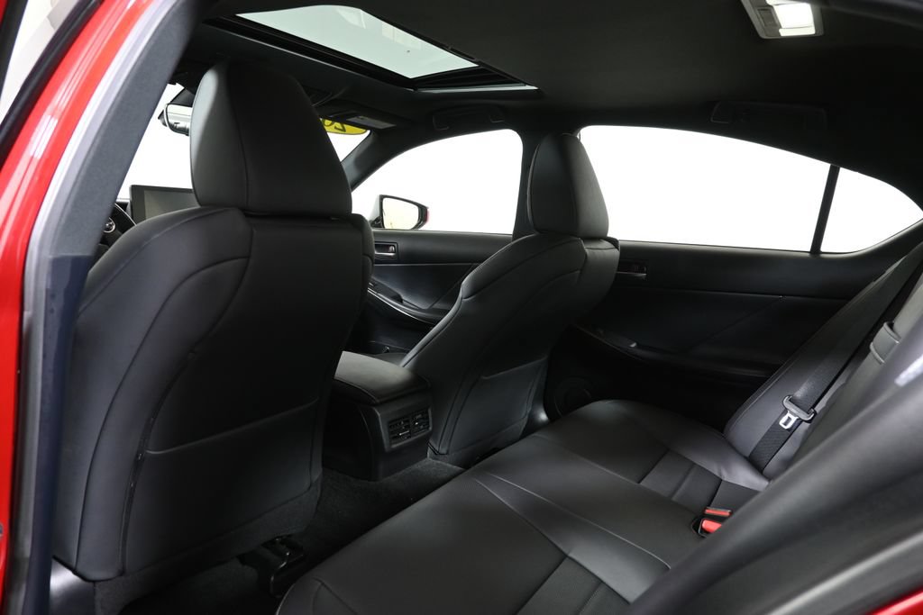 Used 2022 Lexus IS 350 F Sport AWD/4WD image 31