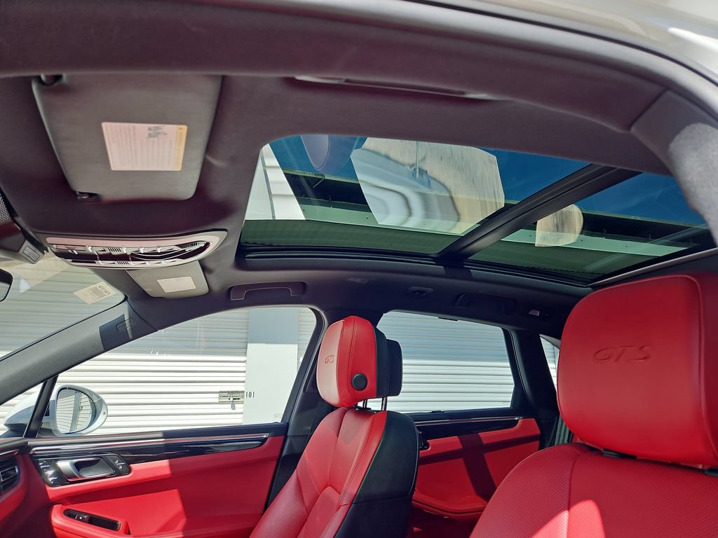 Used 2020 Porsche Macan GTS AWD/4WD image 16