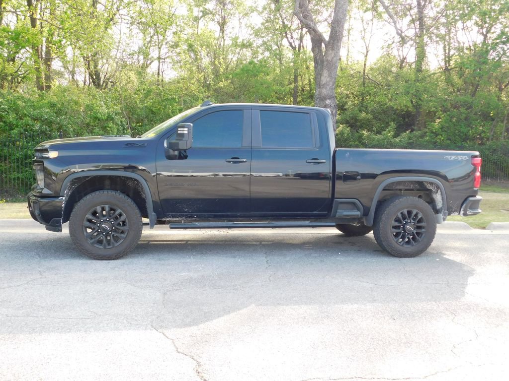 Certified 2025 Chevrolet Silverado 2500 Custom w/ Custom Value Package image 2