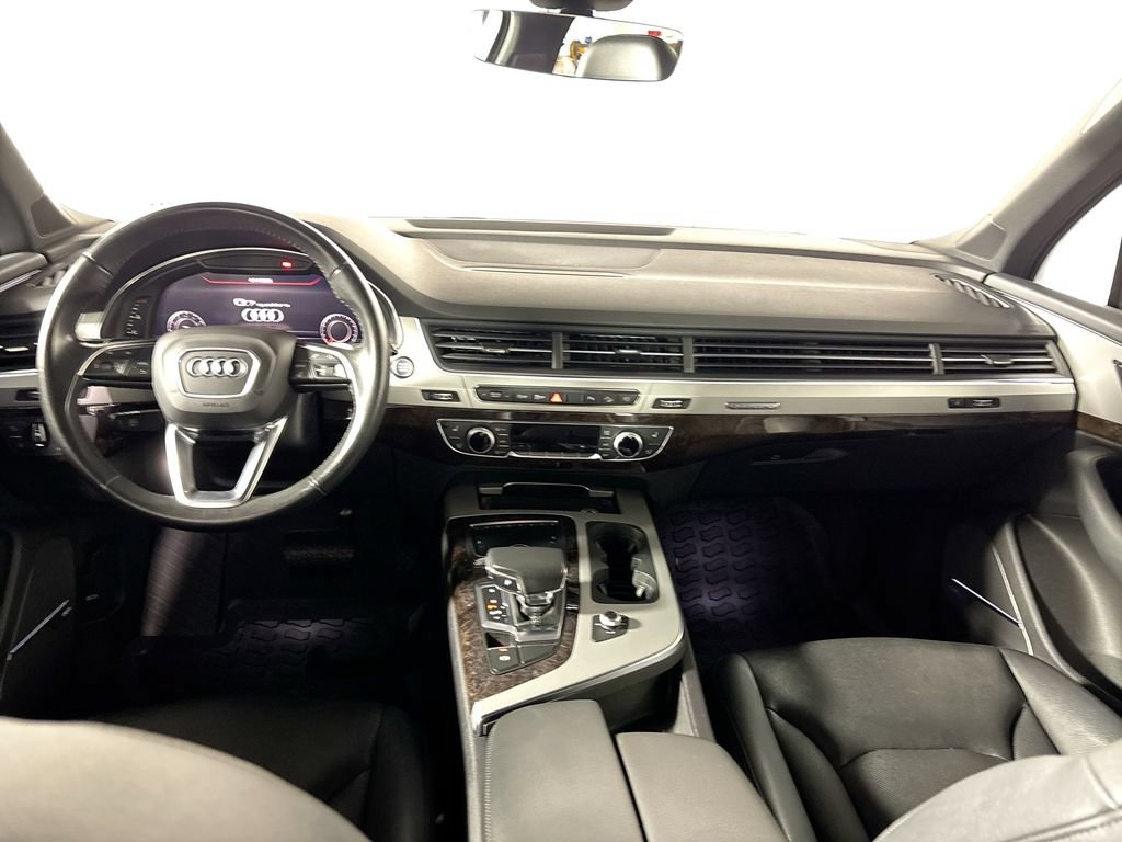 Used 2019 Audi Q7 2.0T Premium Plus w/ Premium Plus Package AWD/4WD image 12
