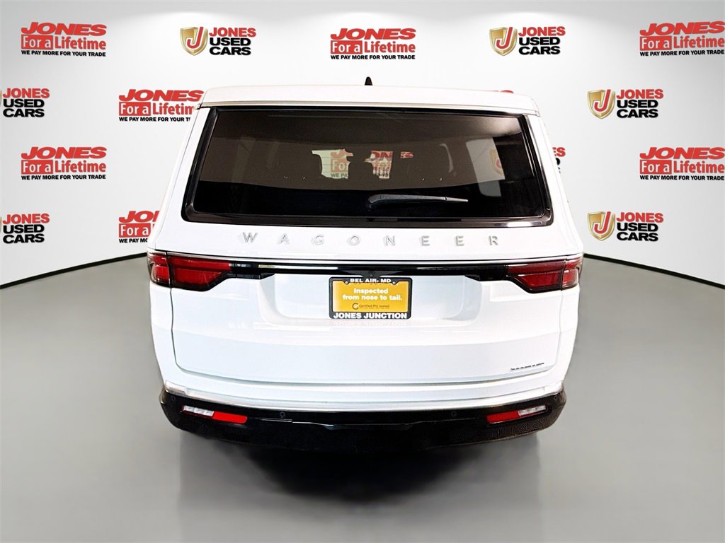 Used 2024 Jeep Wagoneer L Series II w/ Flexible Seating Group image 16